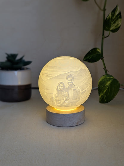 Personalized Lithophane Moonlamp – LED Globe